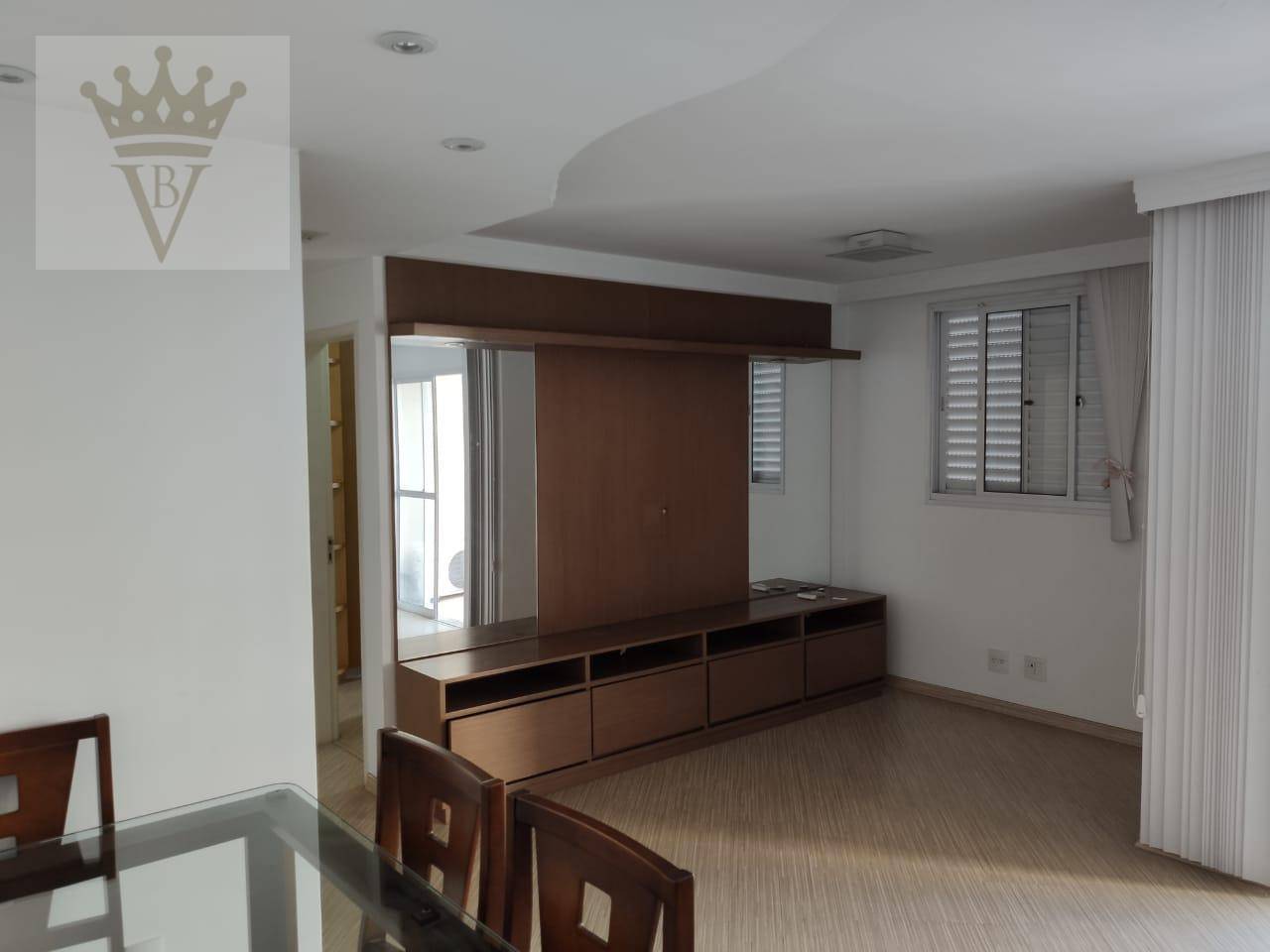 Apartamento à venda com 2 quartos, 64m² - Foto 4