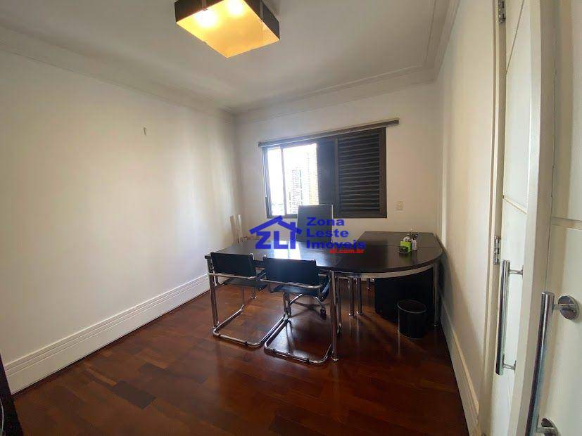 Apartamento à venda com 3 quartos, 189m² - Foto 23