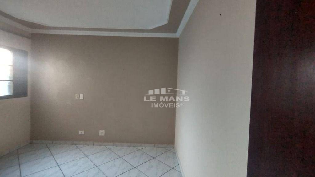 Casa à venda com 3 quartos, 135m² - Foto 17