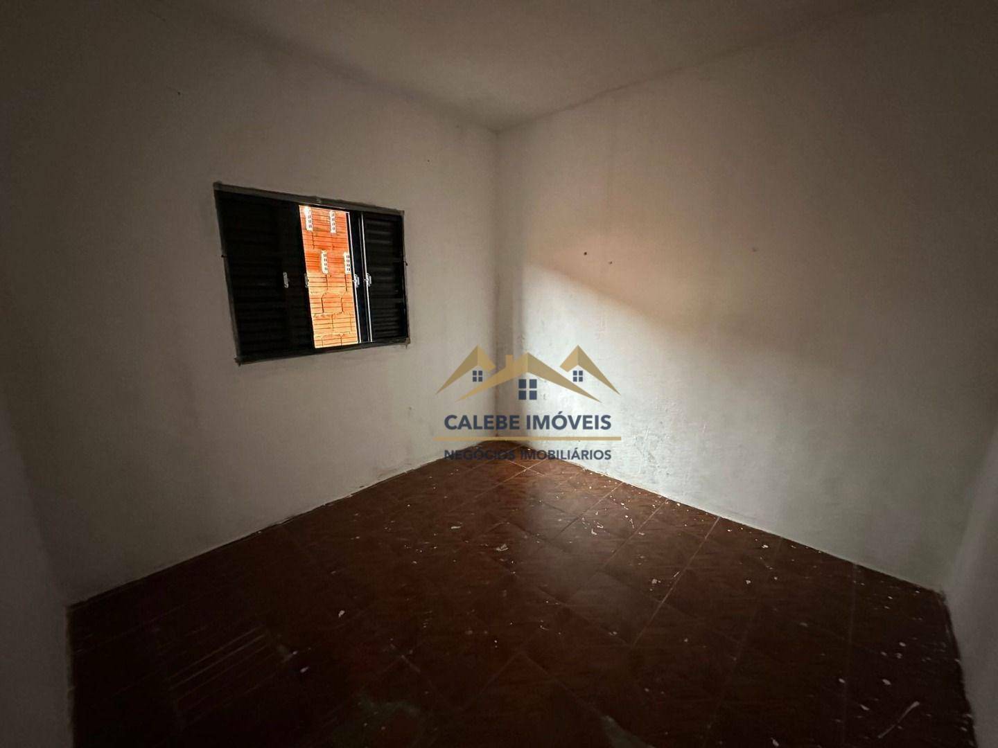 Casa para alugar com 2 quartos, 80m² - Foto 4