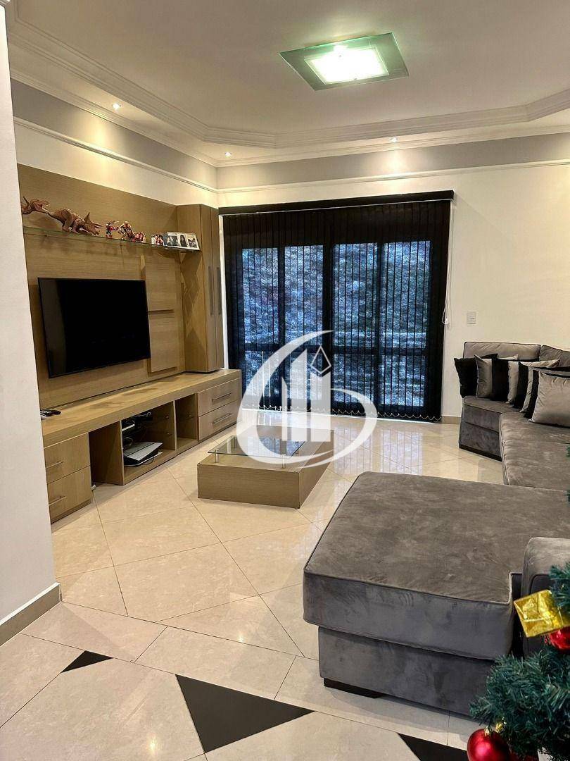 Sobrado à venda com 3 quartos, 298m² - Foto 2