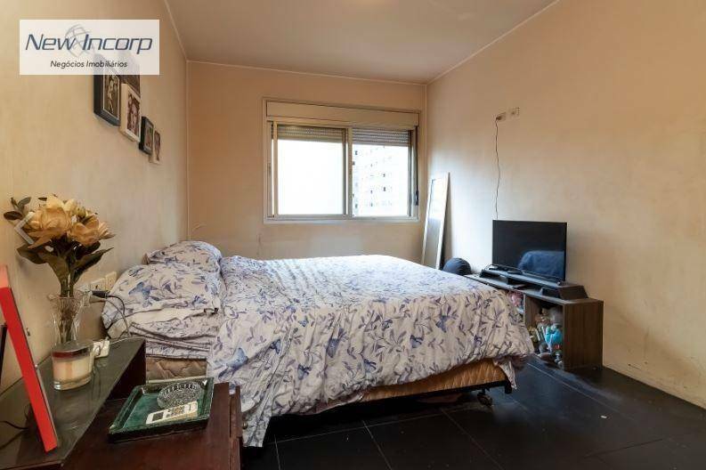 Apartamento à venda com 2 quartos, 176m² - Foto 15