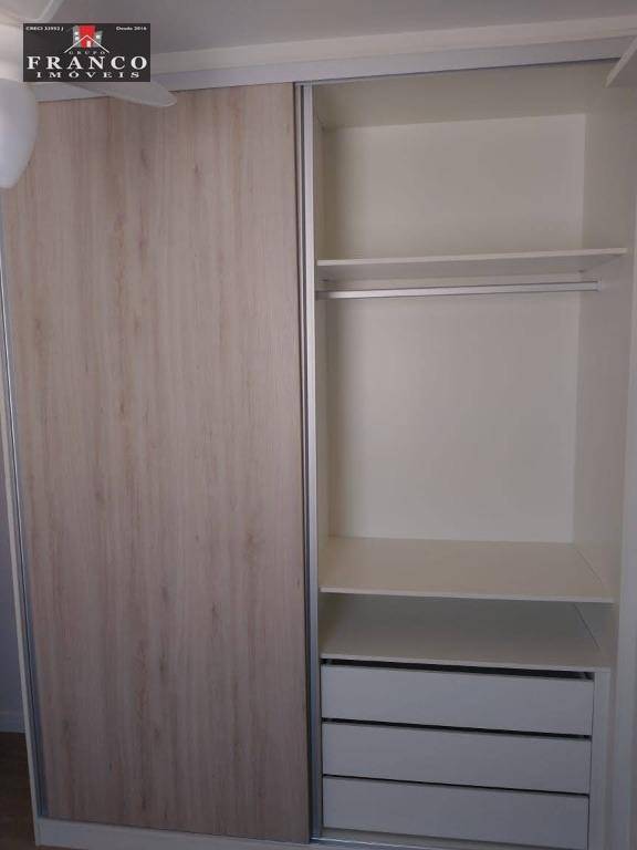 Apartamento à venda com 2 quartos, 42m² - Foto 9