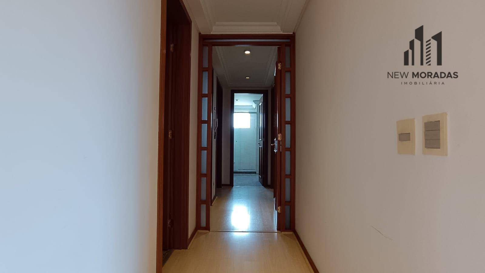 Apartamento à venda com 4 quartos, 149m² - Foto 13