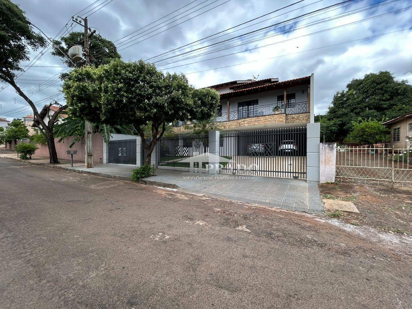 Sobrado à venda com 3 quartos, 400m² - Foto 44