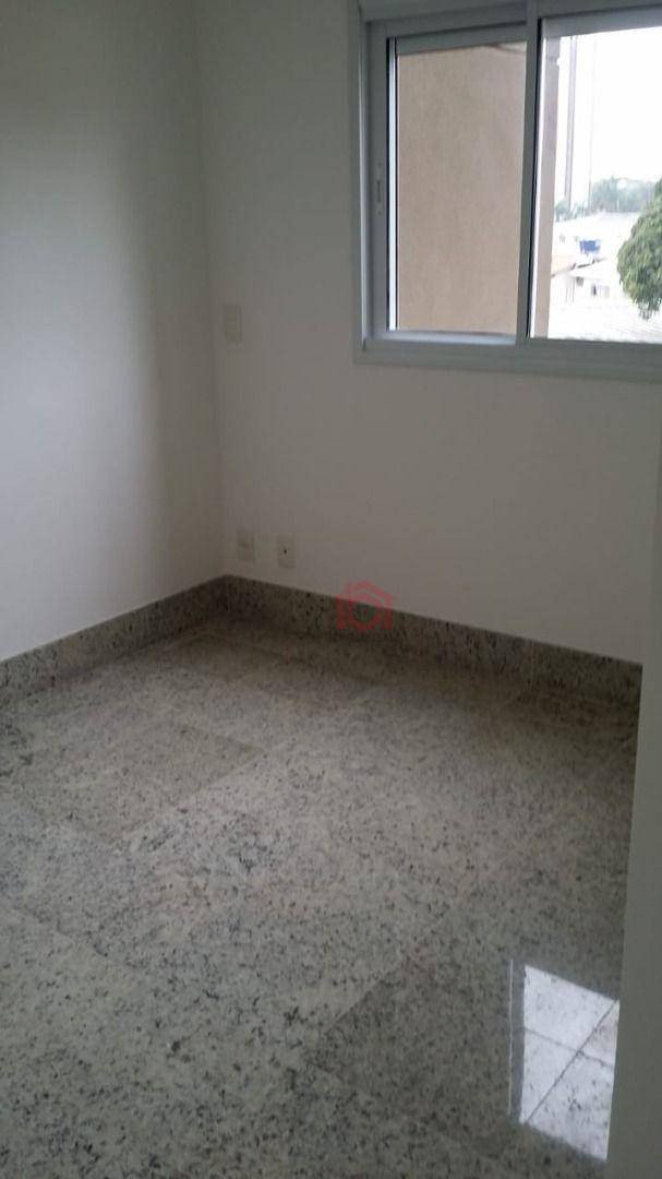 Apartamento à venda com 2 quartos, 52m² - Foto 11