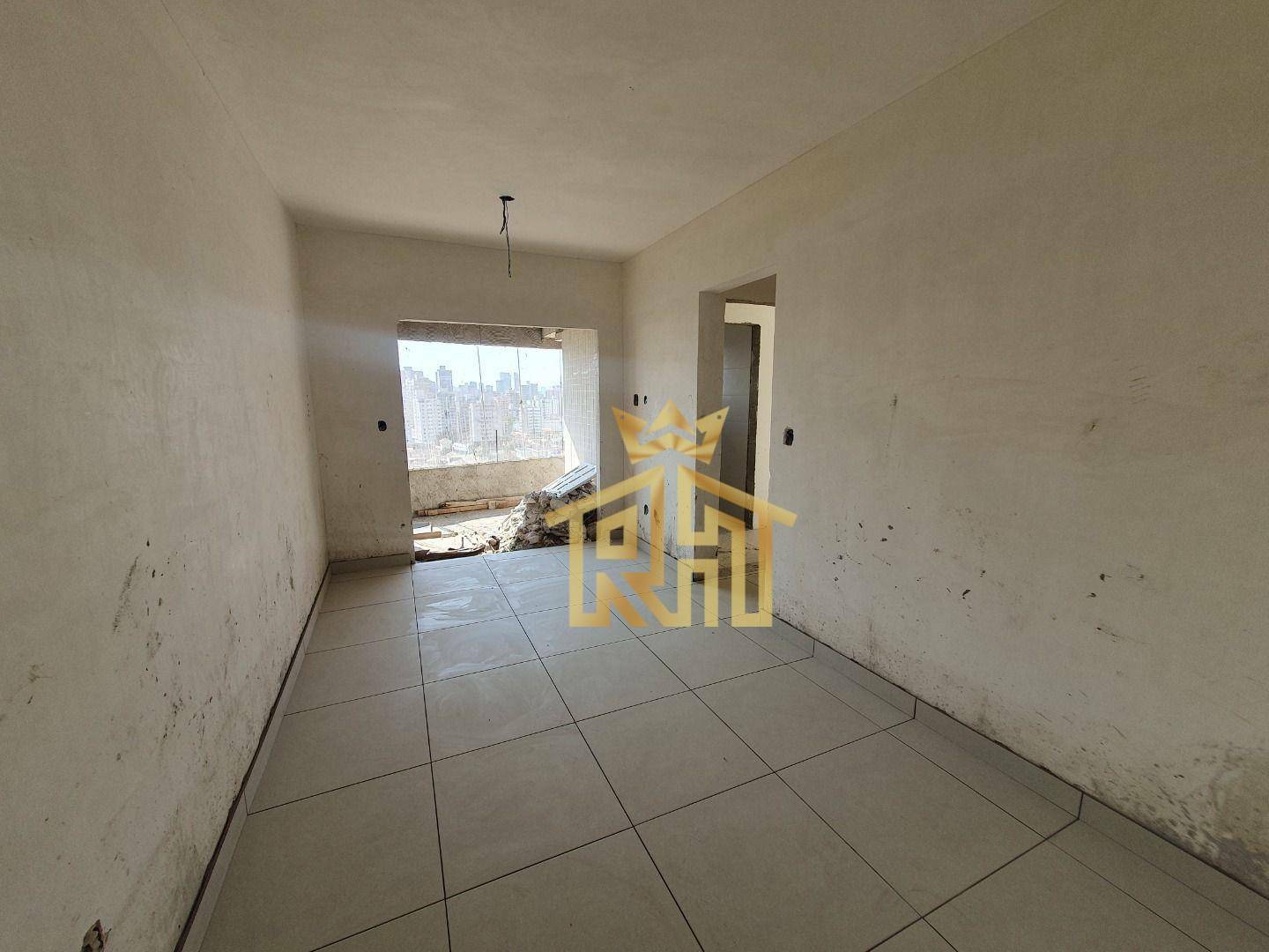 Apartamento à venda com 3 quartos, 95m² - Foto 2