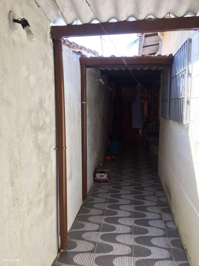 Casa à venda com 3 quartos, 300m² - Foto 15