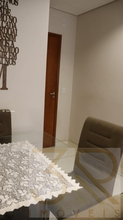 Apartamento à venda com 2 quartos, 57m² - Foto 2