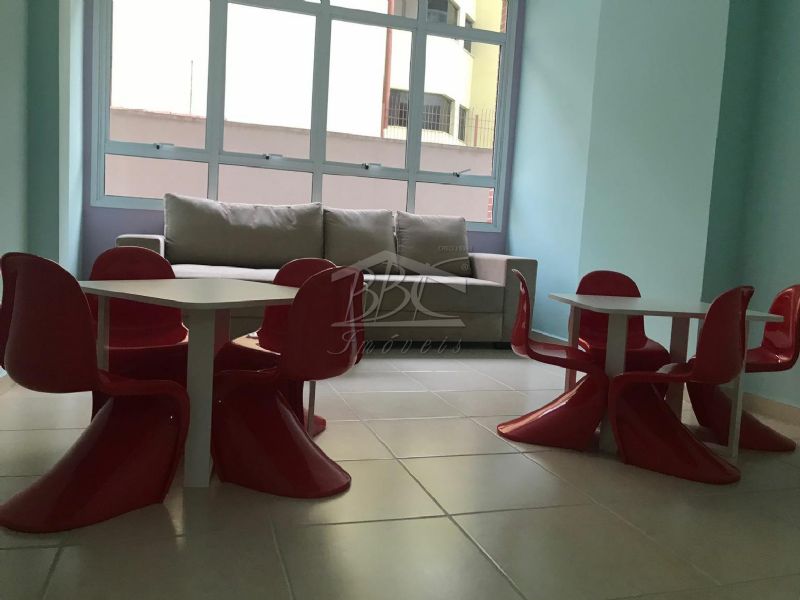 Apartamento à venda com 2 quartos, 70m² - Foto 17