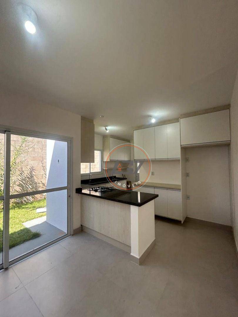 Casa de Condomínio à venda com 3 quartos, 116m² - Foto 2