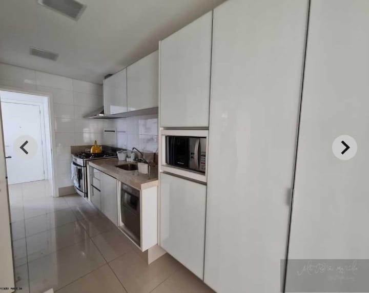 Apartamento à venda com 3 quartos, 140m² - Foto 15