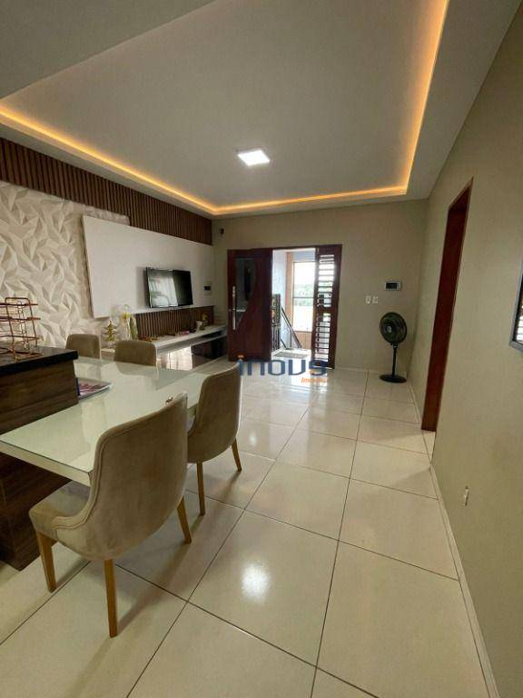 Casa à venda com 4 quartos, 250m² - Foto 10