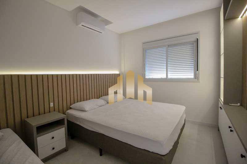 Apartamento à venda com 2 quartos, 95m² - Foto 23