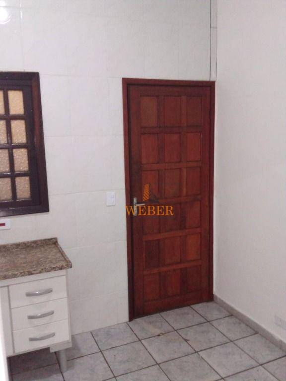 Sobrado à venda com 2 quartos, 60m² - Foto 32