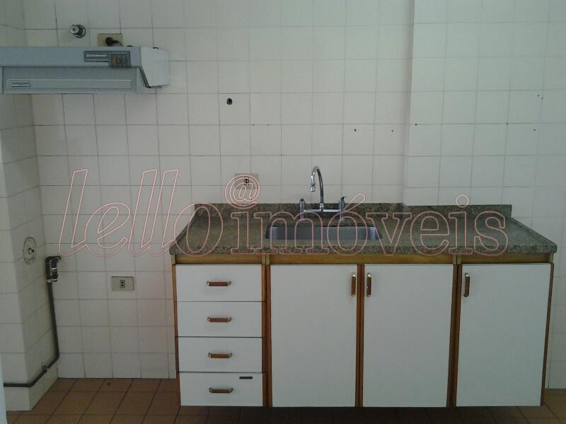 Apartamento para alugar com 3 quartos, 105m² - Foto 13