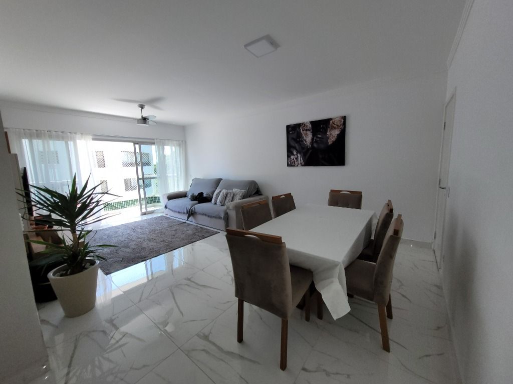 Apartamento à venda com 3 quartos, 108m² - Foto 2