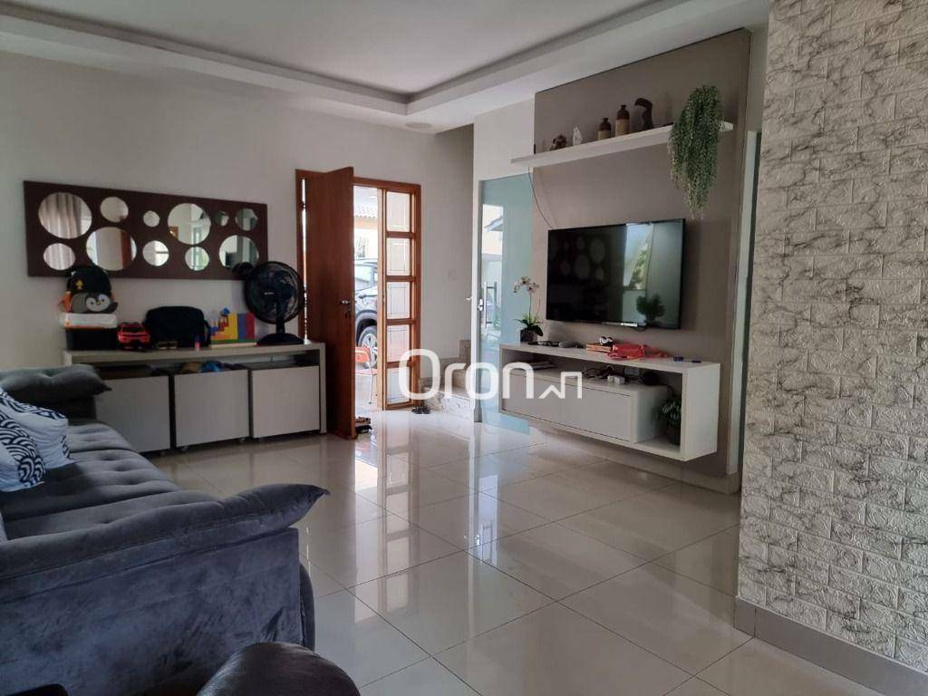 Sobrado à venda com 3 quartos, 150m² - Foto 1