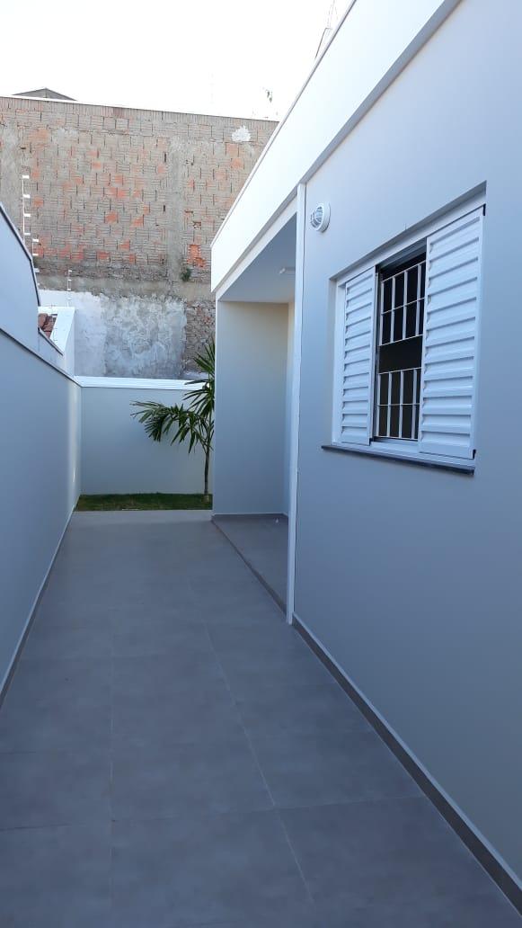 Casa à venda com 3 quartos, 200m² - Foto 6