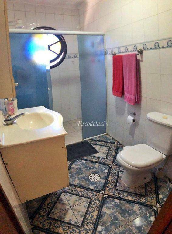 Sobrado à venda com 3 quartos, 210m² - Foto 26