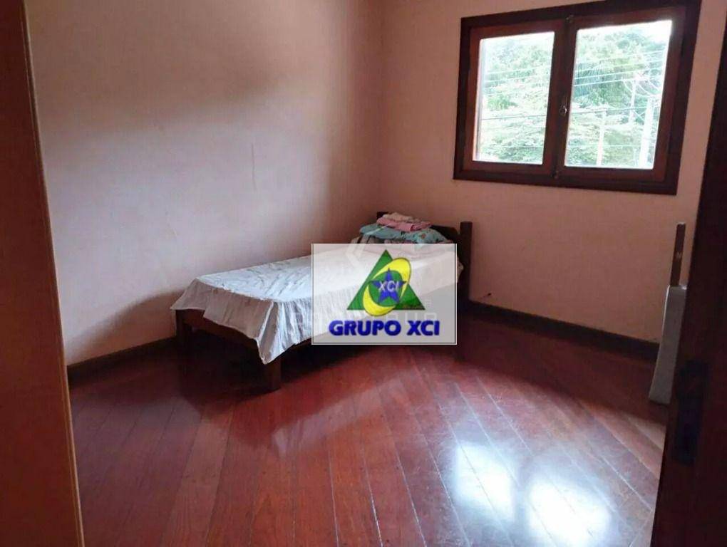 Casa à venda com 3 quartos, 400m² - Foto 15