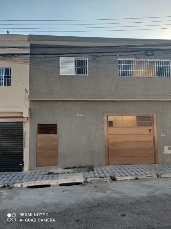 Sobrado, 3 quartos, 350 m² - Foto 2