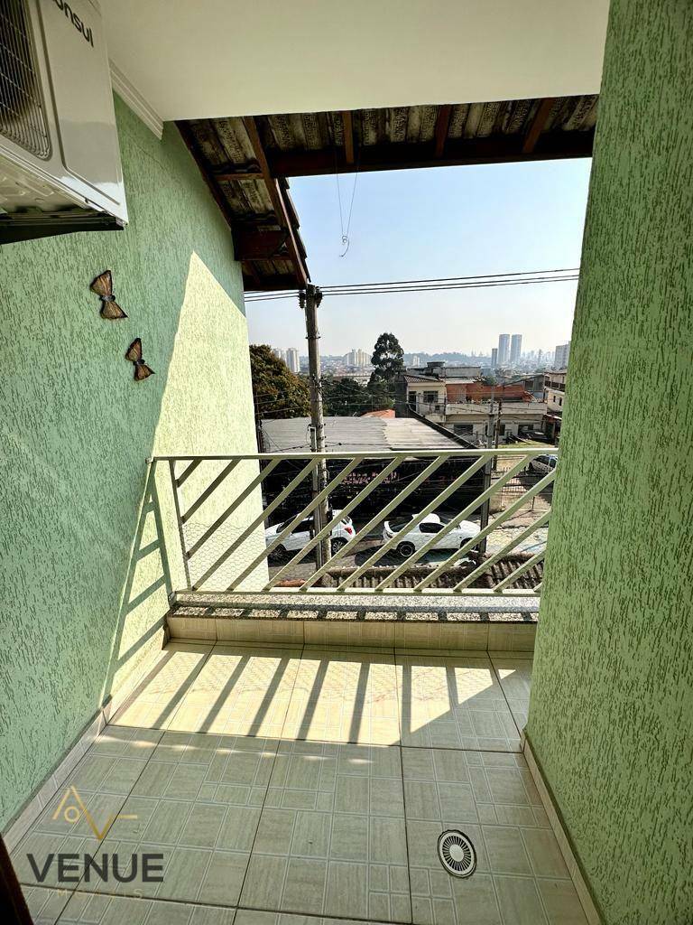 Sobrado à venda com 3 quartos, 120m² - Foto 4