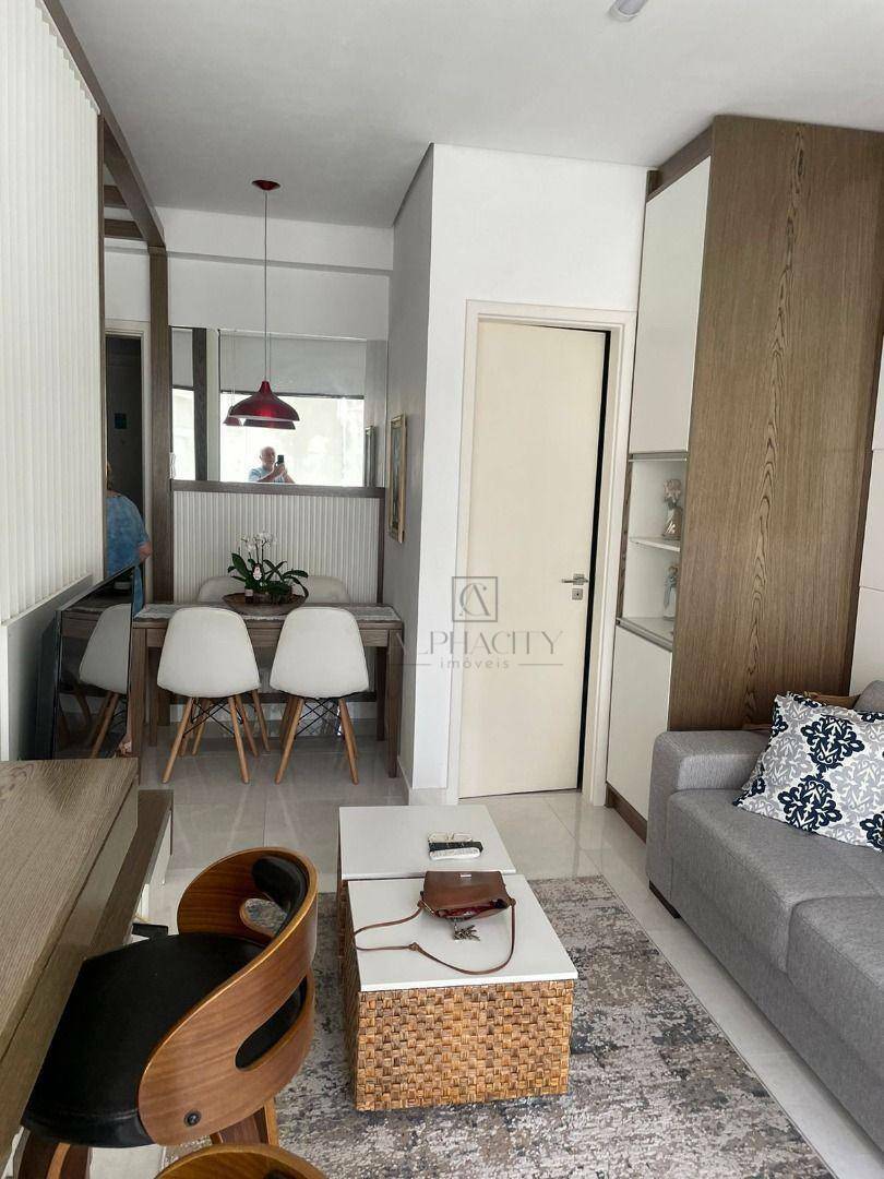 Apartamento para alugar com 1 quarto, 49m² - Foto 17