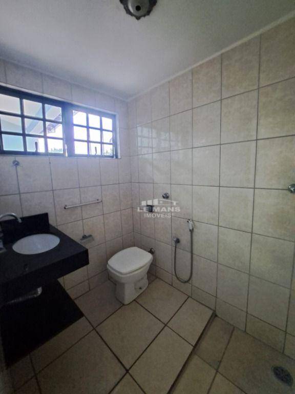 Casa à venda com 4 quartos, 250m² - Foto 21