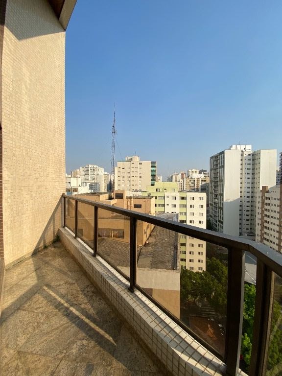 Apartamento à venda com 3 quartos, 178m² - Foto 17