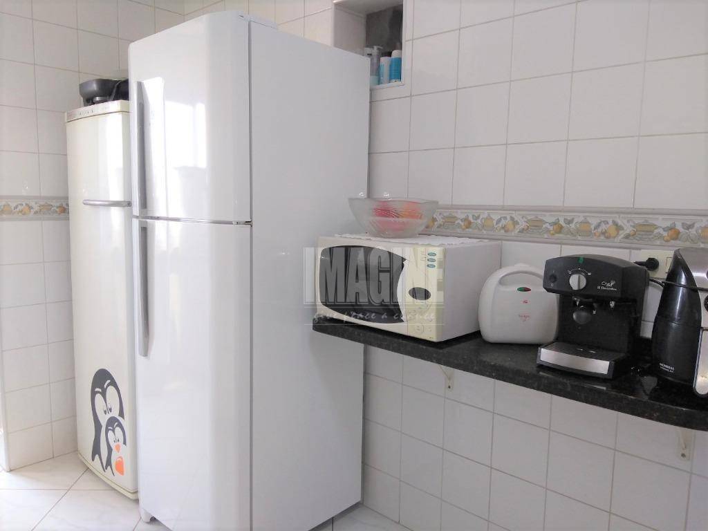 Apartamento à venda com 3 quartos, 70m² - Foto 5