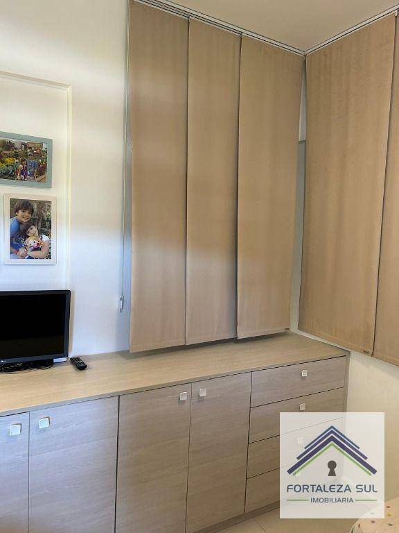 Apartamento à venda com 2 quartos, 65m² - Foto 9