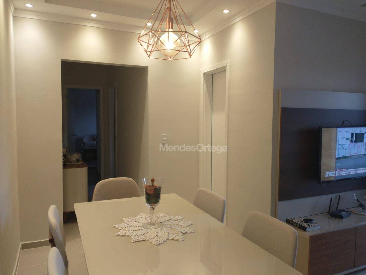Apartamento à venda com 2 quartos, 69m² - Foto 4
