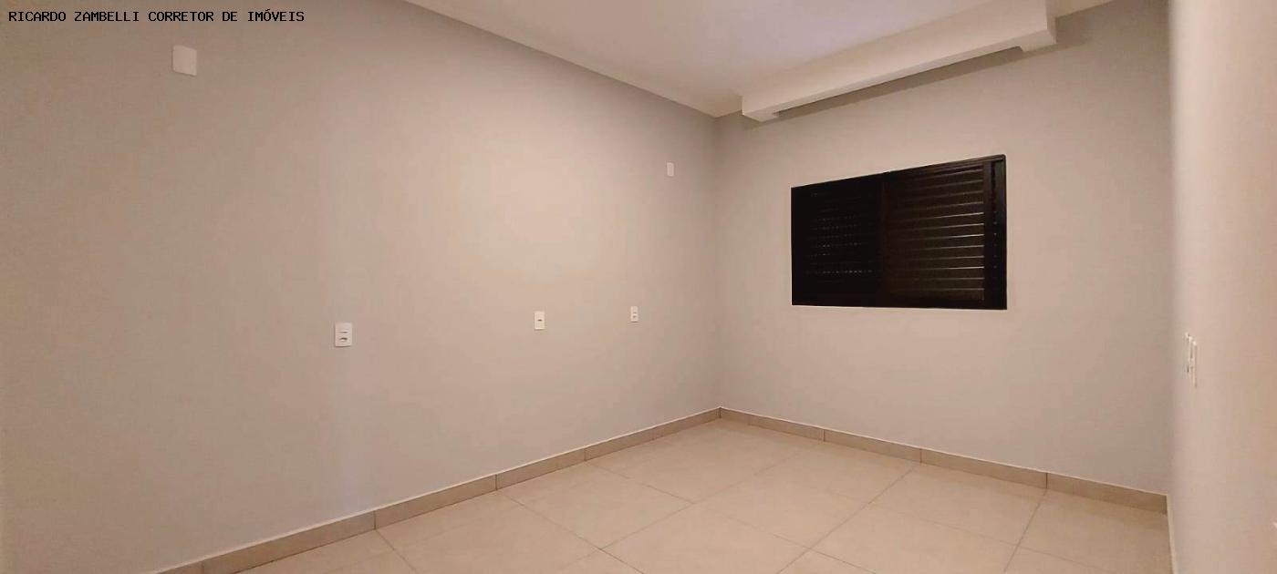 Casa à venda com 3 quartos, 250m² - Foto 6