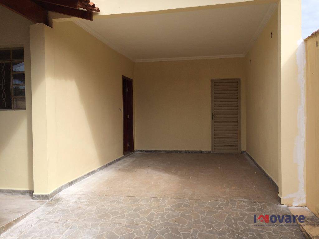 Casa à venda com 3 quartos, 200m² - Foto 9