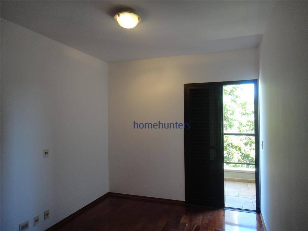 Apartamento à venda com 3 quartos, 140m² - Foto 13