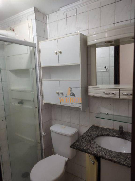 Apartamento à venda com 2 quartos, 61m² - Foto 11