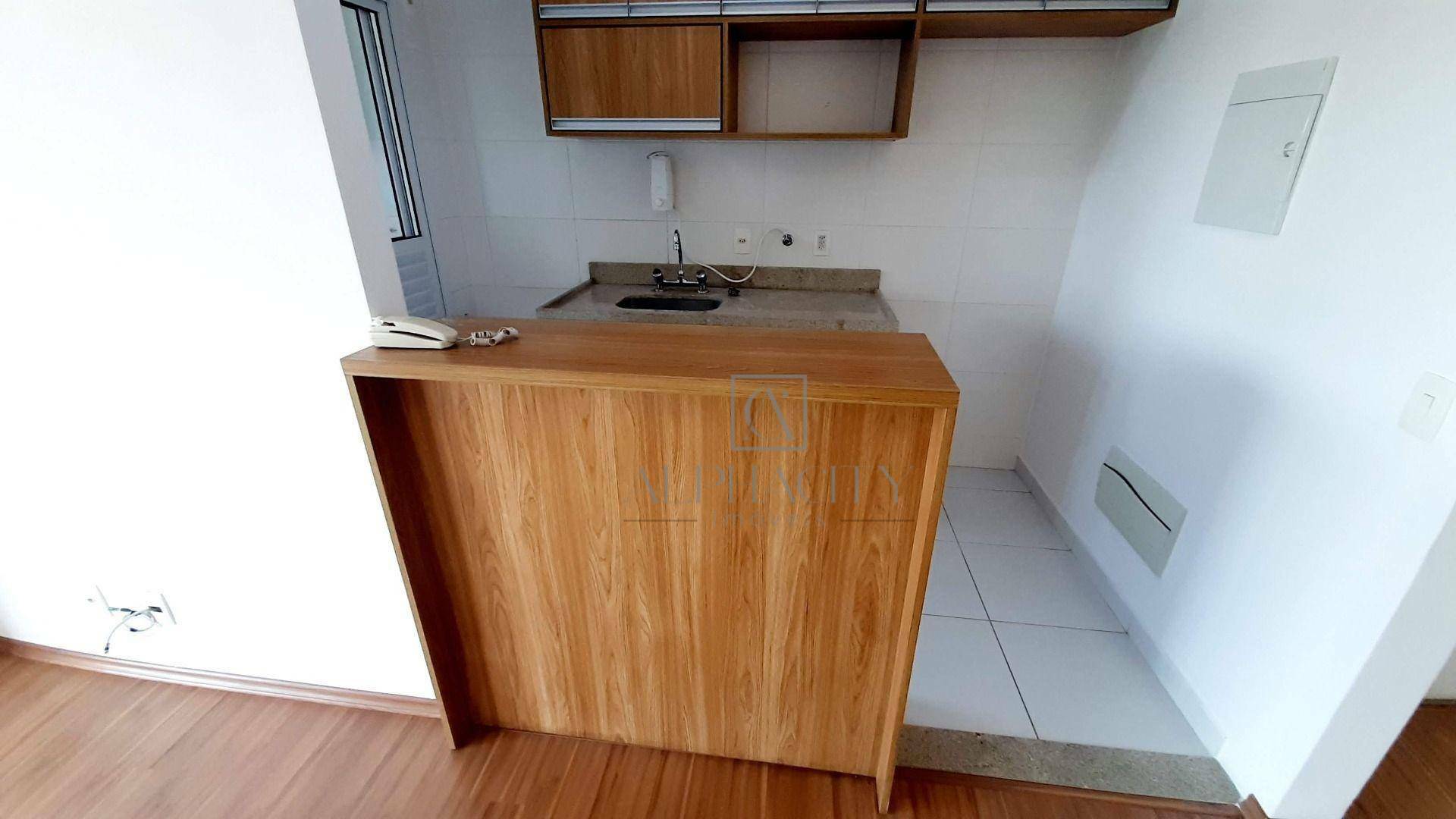 Apartamento para alugar com 2 quartos, 66m² - Foto 3