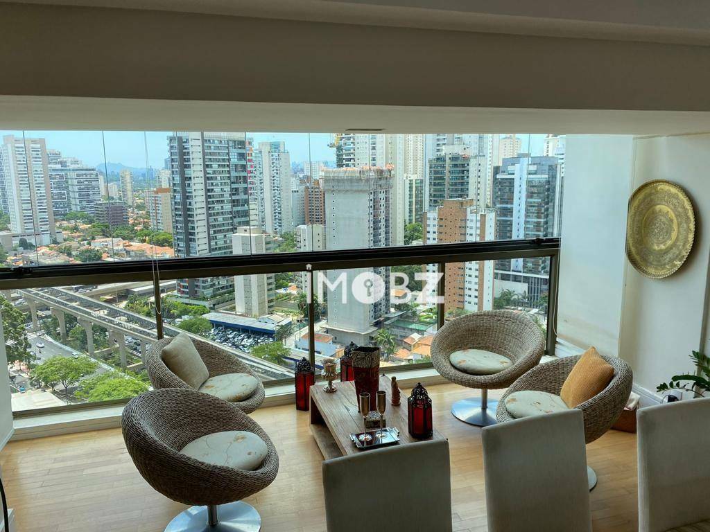 Cobertura à venda com 3 quartos, 240m² - Foto 6