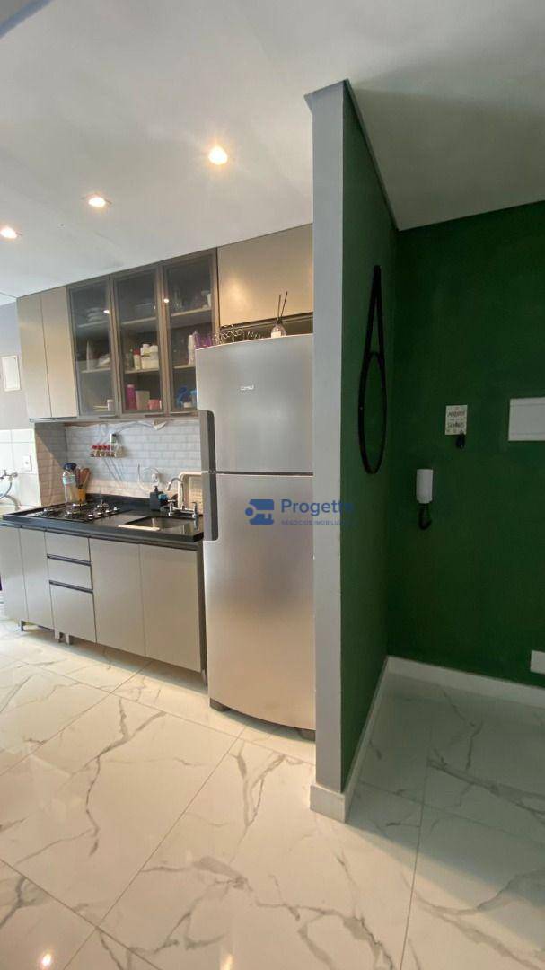 Apartamento à venda com 2 quartos, 45m² - Foto 13