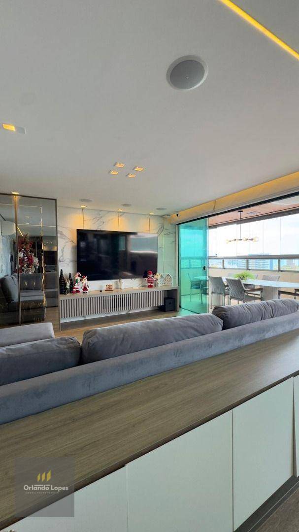 Cobertura, 3 quartos, 181 m² - Foto 1