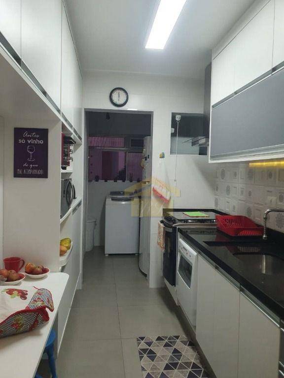 Apartamento à venda com 2 quartos, 79m² - Foto 5