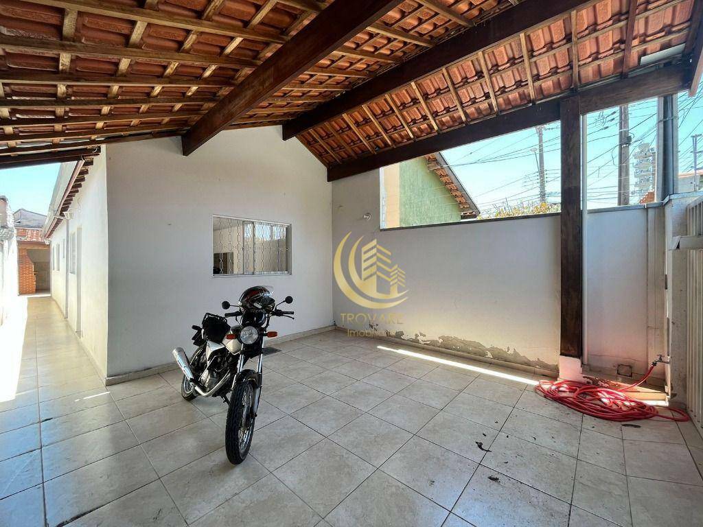 Casa à venda com 2 quartos, 109m² - Foto 2