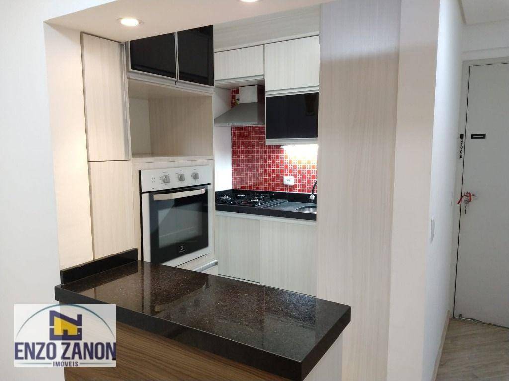 Apartamento à venda com 2 quartos, 58m² - Foto 4