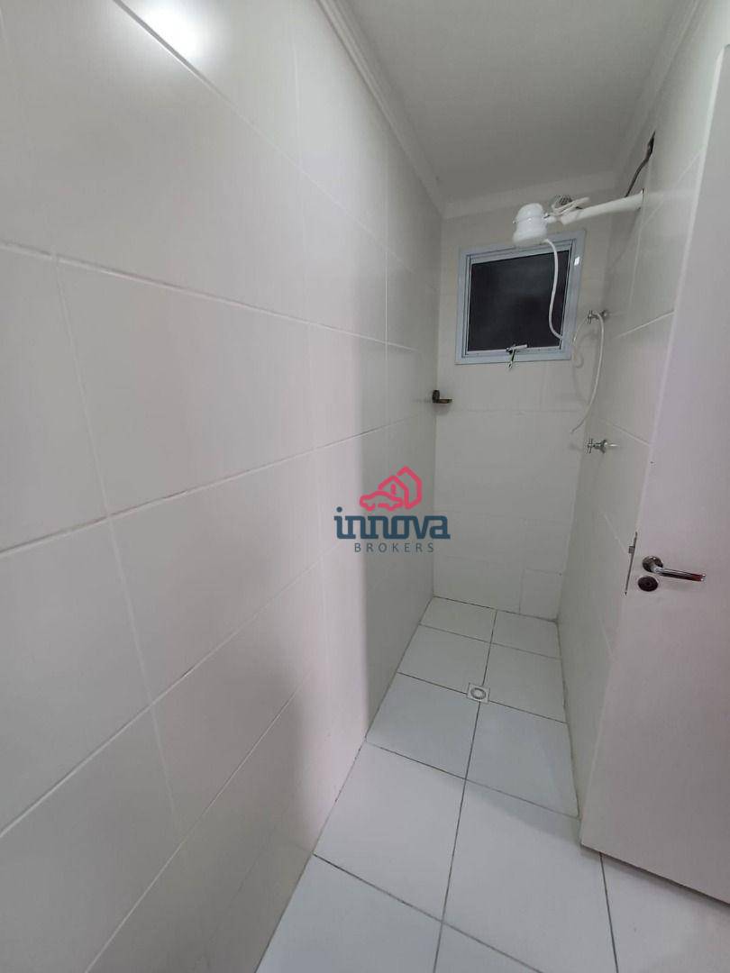 Apartamento à venda com 2 quartos, 60m² - Foto 3