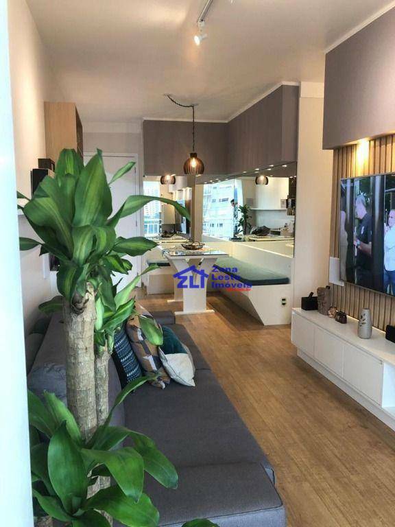 Apartamento à venda com 2 quartos, 72m² - Foto 28