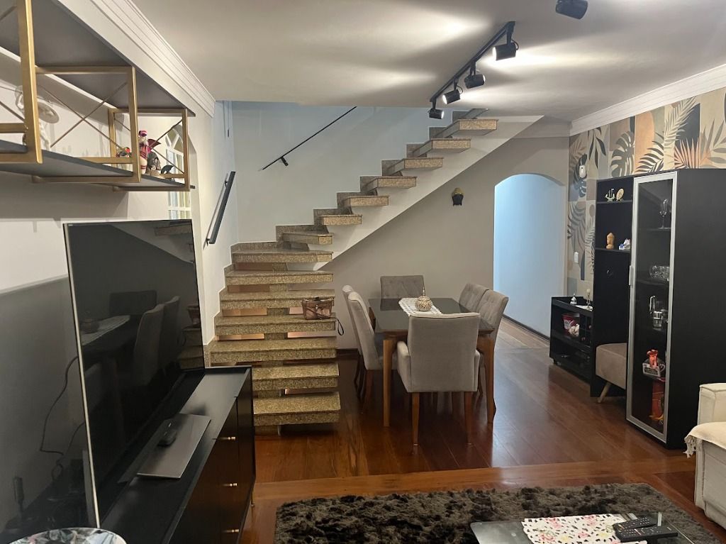 Sobrado à venda com 4 quartos, 301m² - Foto 5