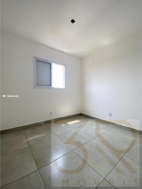 Apartamento à venda com 2 quartos, 61m² - Foto 7