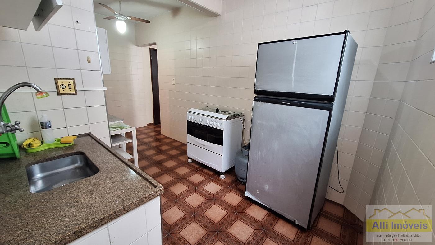 Apartamento à venda com 1 quarto, 42m² - Foto 12