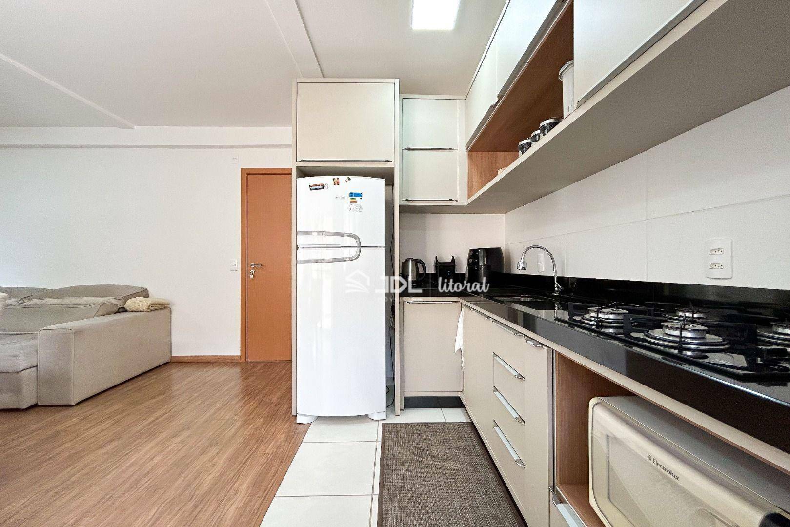 Apartamento à venda com 2 quartos, 77m² - Foto 15